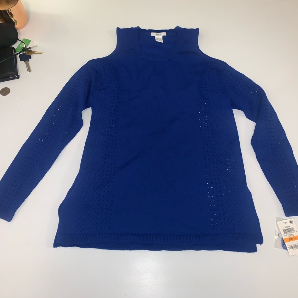 Bar III Women’s Aruba Ribbed Cold-Shoulder Sweater